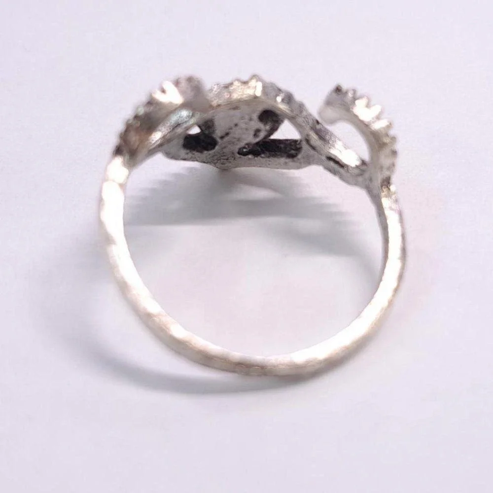 Silver Tone Ring Size 6 Faux Turquoise Cabochon Stone Moons Antlers